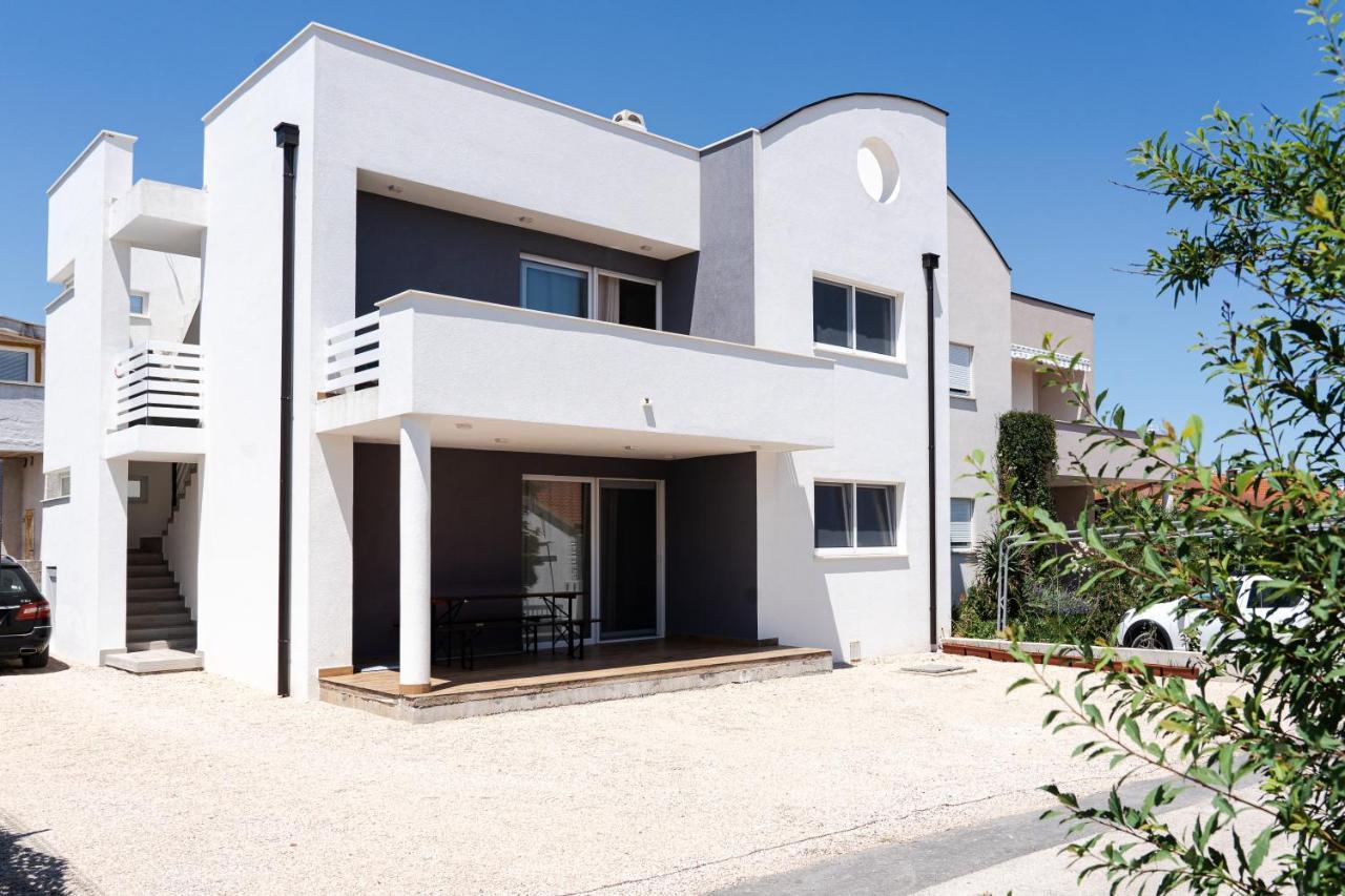Appartement Station 22 - Brand New With A Terrace And Private Parking *